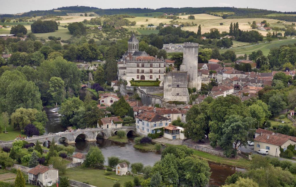 Hostellerie Les Griffons Brantome en Perigord Exterior foto