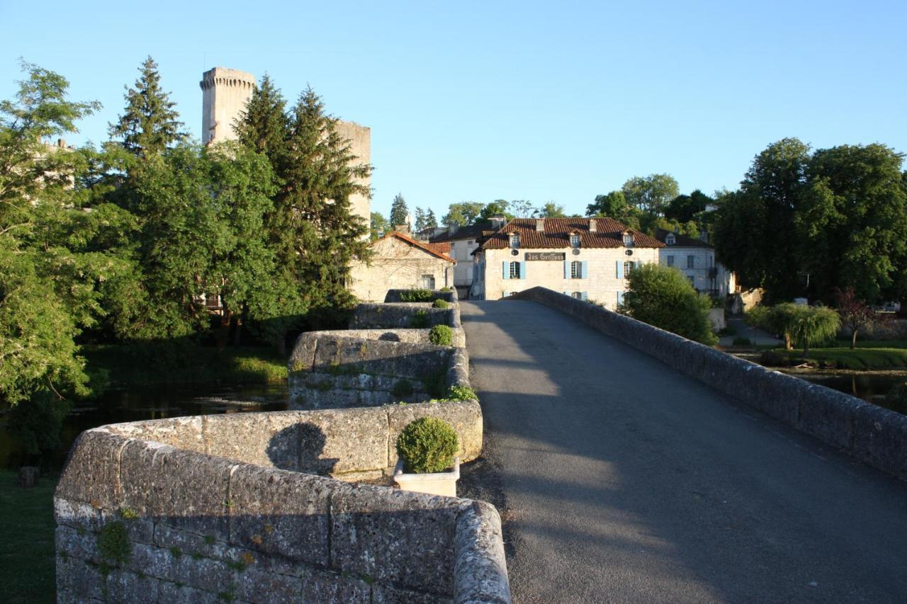 Hostellerie Les Griffons Brantome en Perigord Exterior foto